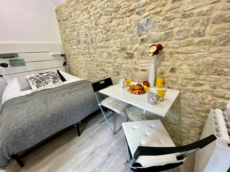 Bed In The City - Appart'Hotel - Historical Center Bayeux Luaran gambar